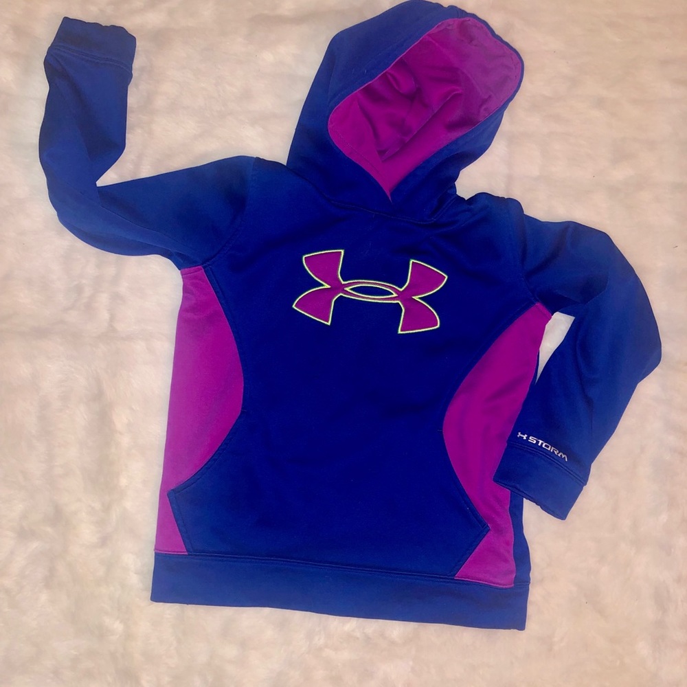 Under Armor sweatshirt pullover sz. YM